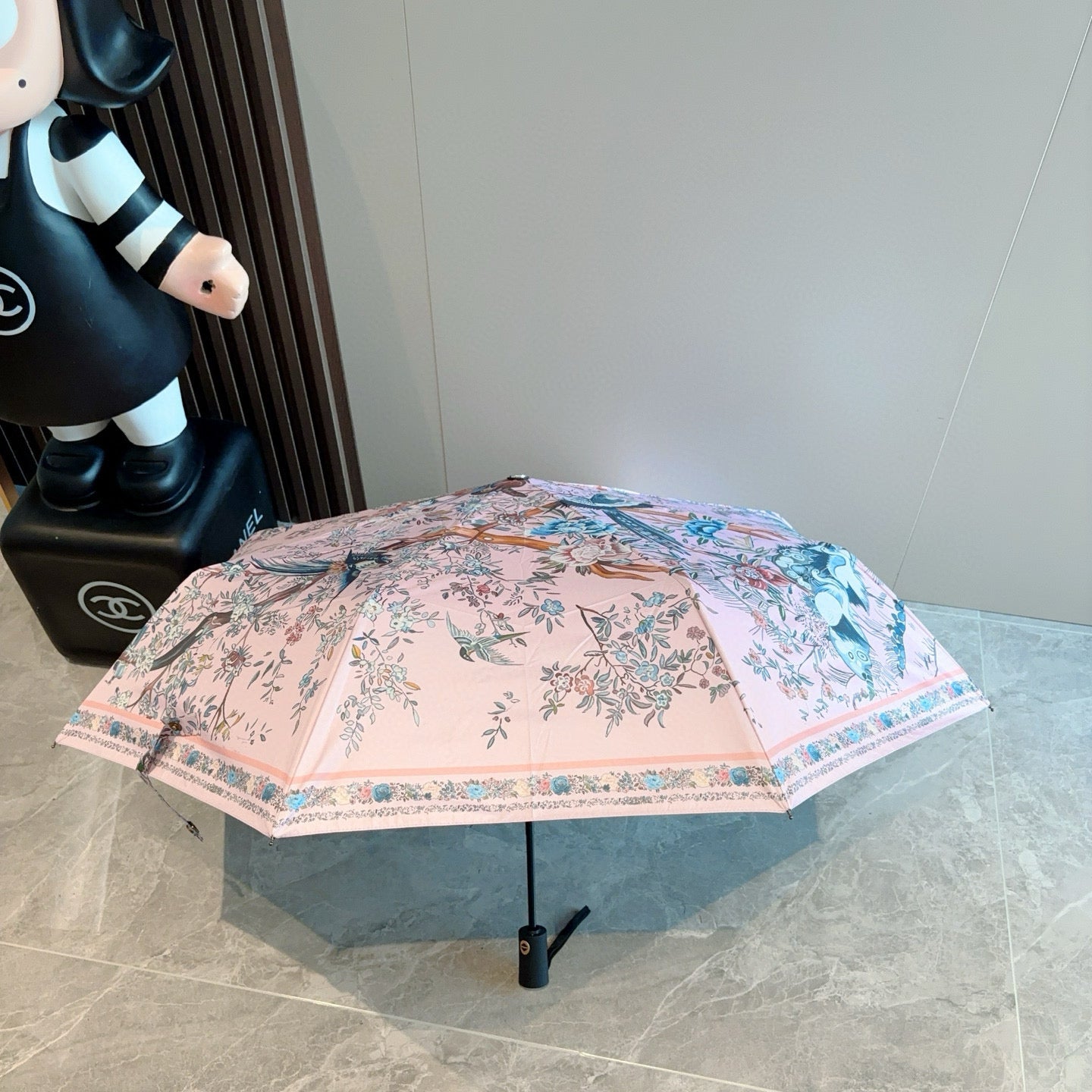 15RD38SDE Stylish UV resistant umbrella