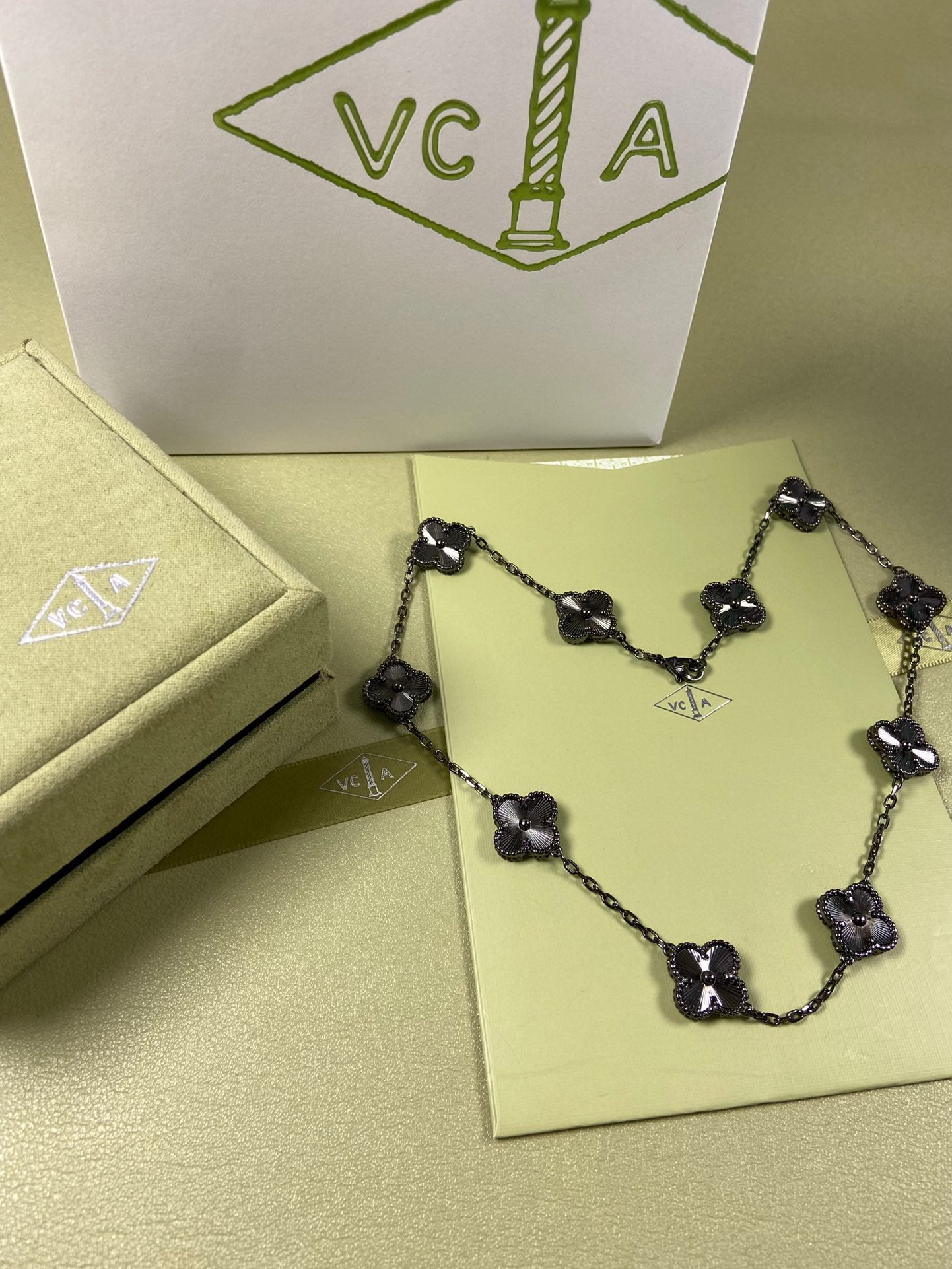 5XVA185KDE Stylish rings,earrings, bracelets,necklaces