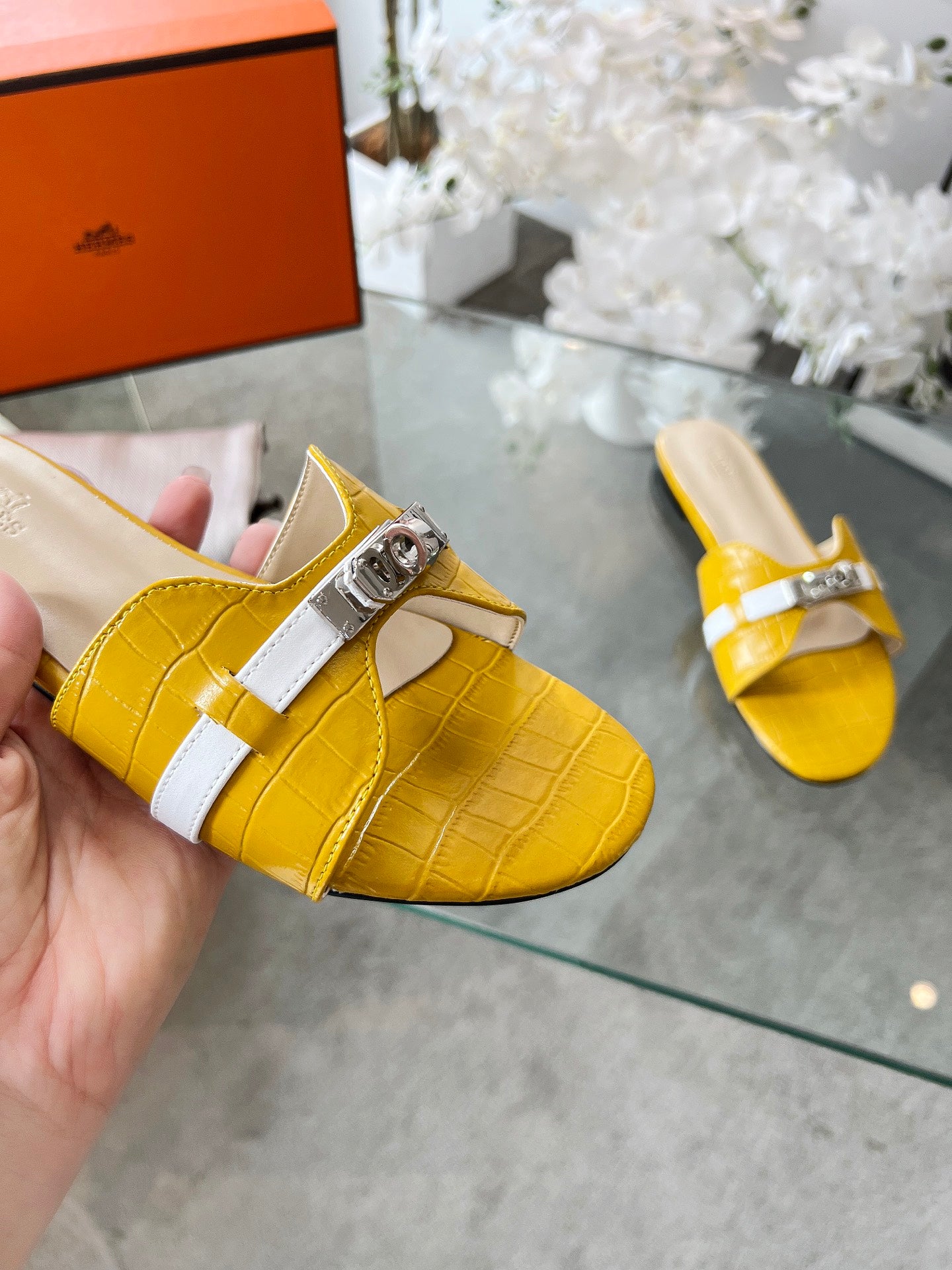 285ZH10ZDE Stylish leather Shoes