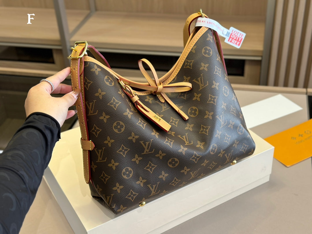 6XE136BDE Stylish leather bag 