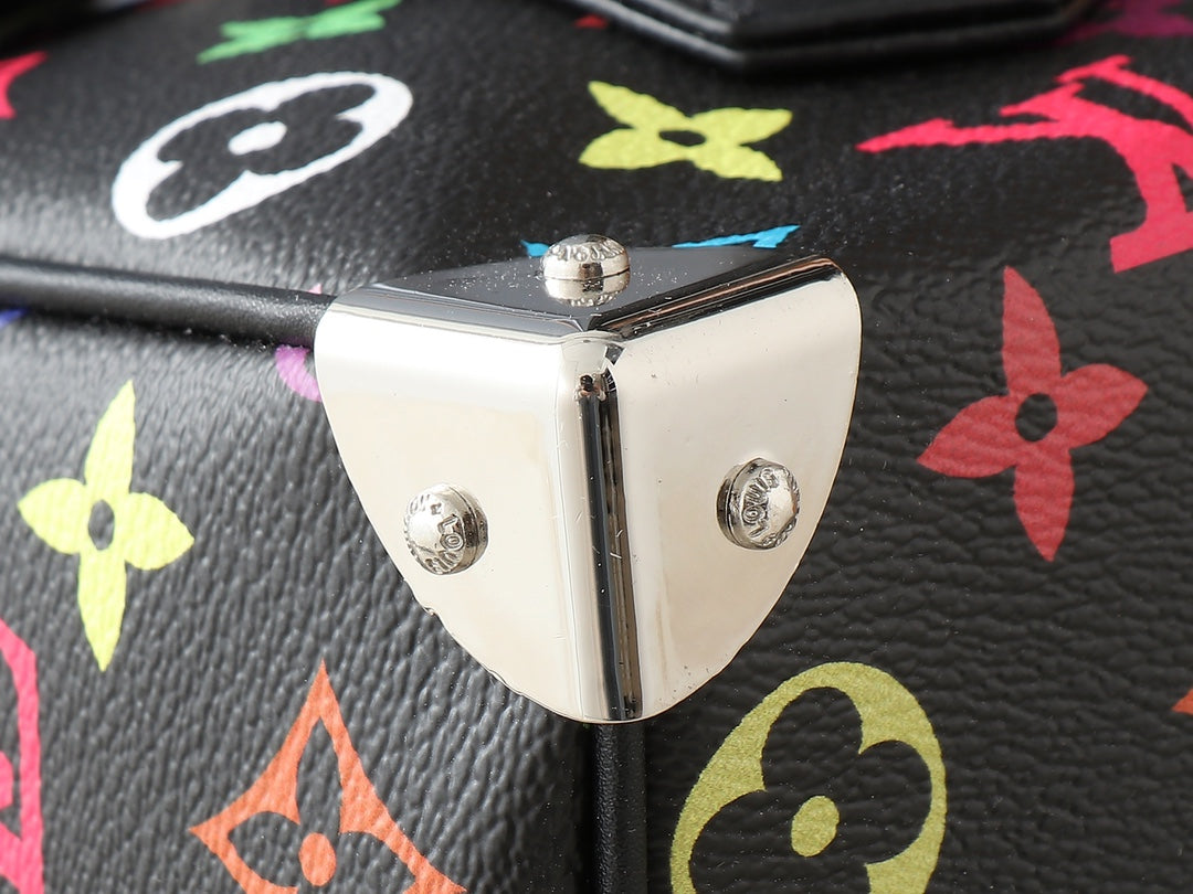 1WE62BDE Stylish leather bag