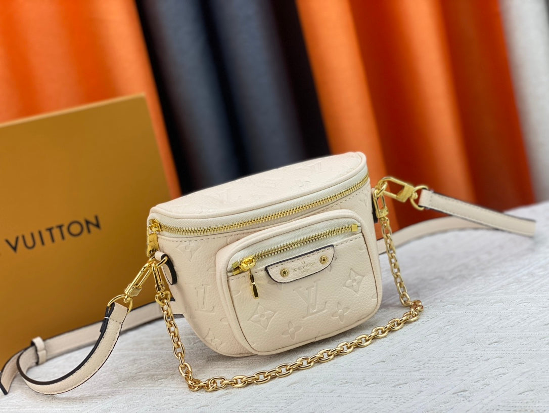 155NE57BDE Stylish leather bag