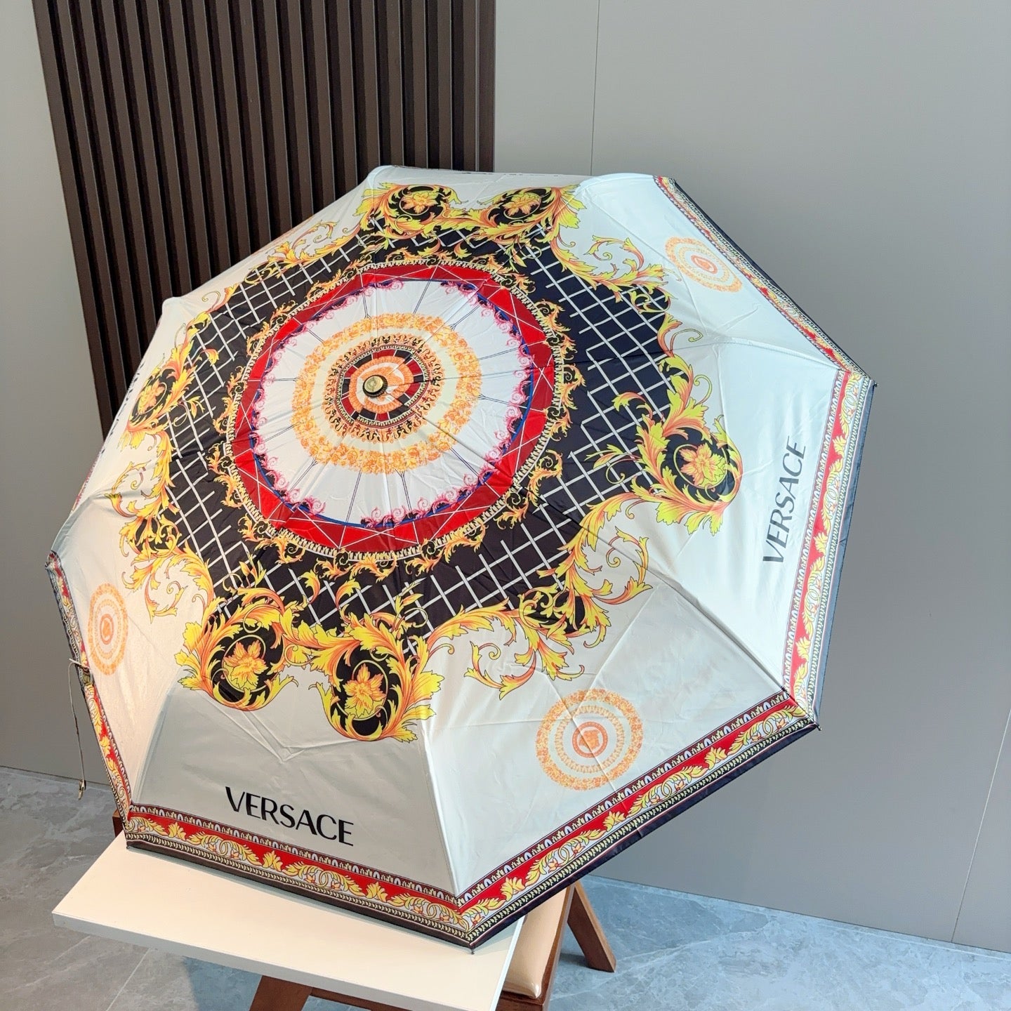 15RV83SDE Stylish UV resistant umbrella
