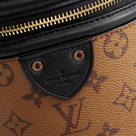 3E21BDE Stylish  leather bag 