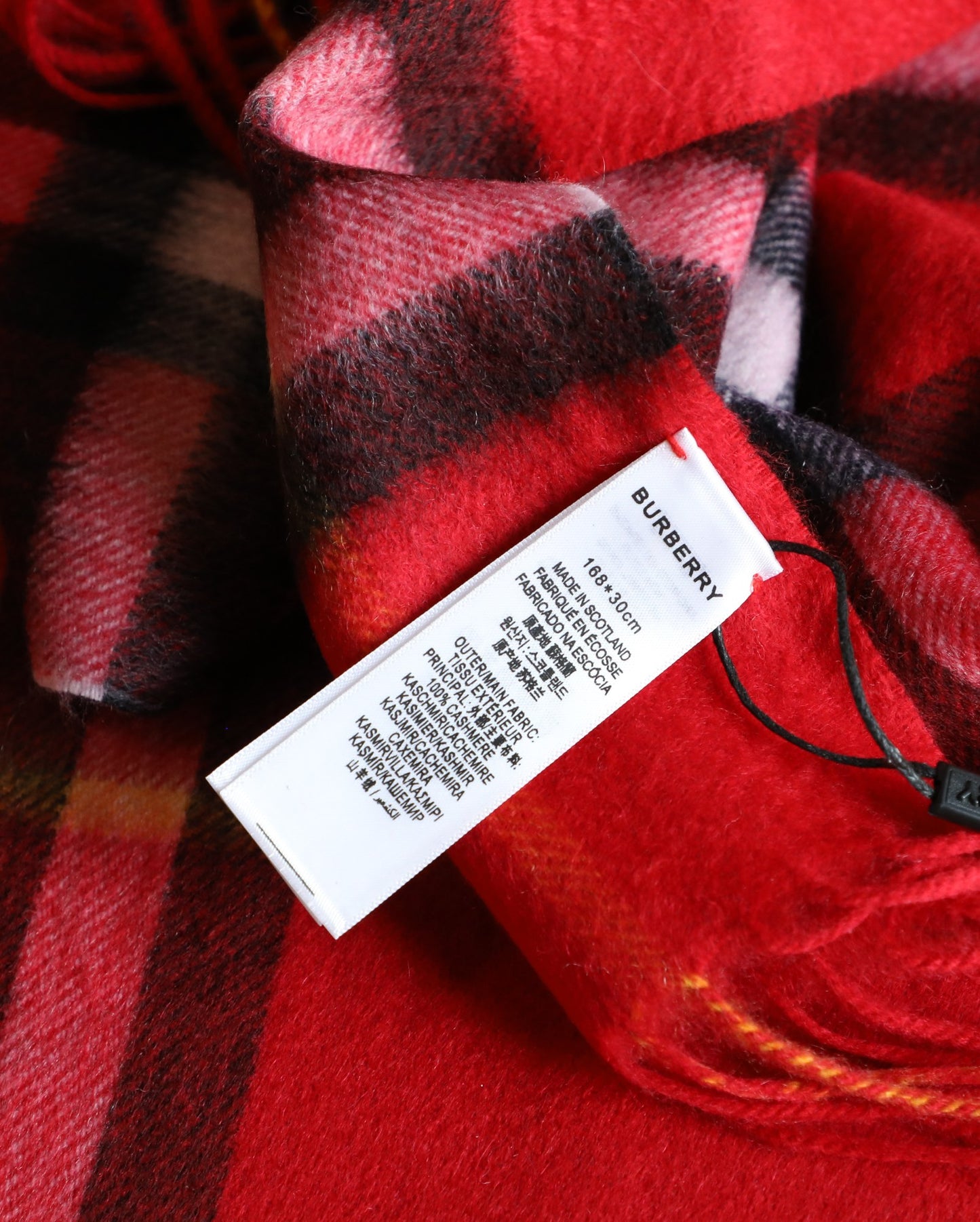 185ZR2WDE Stylish Winter Scarves
