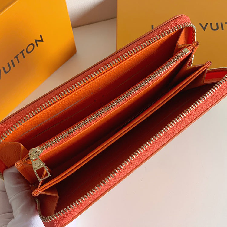 1E06BDE Stylish leather wallets