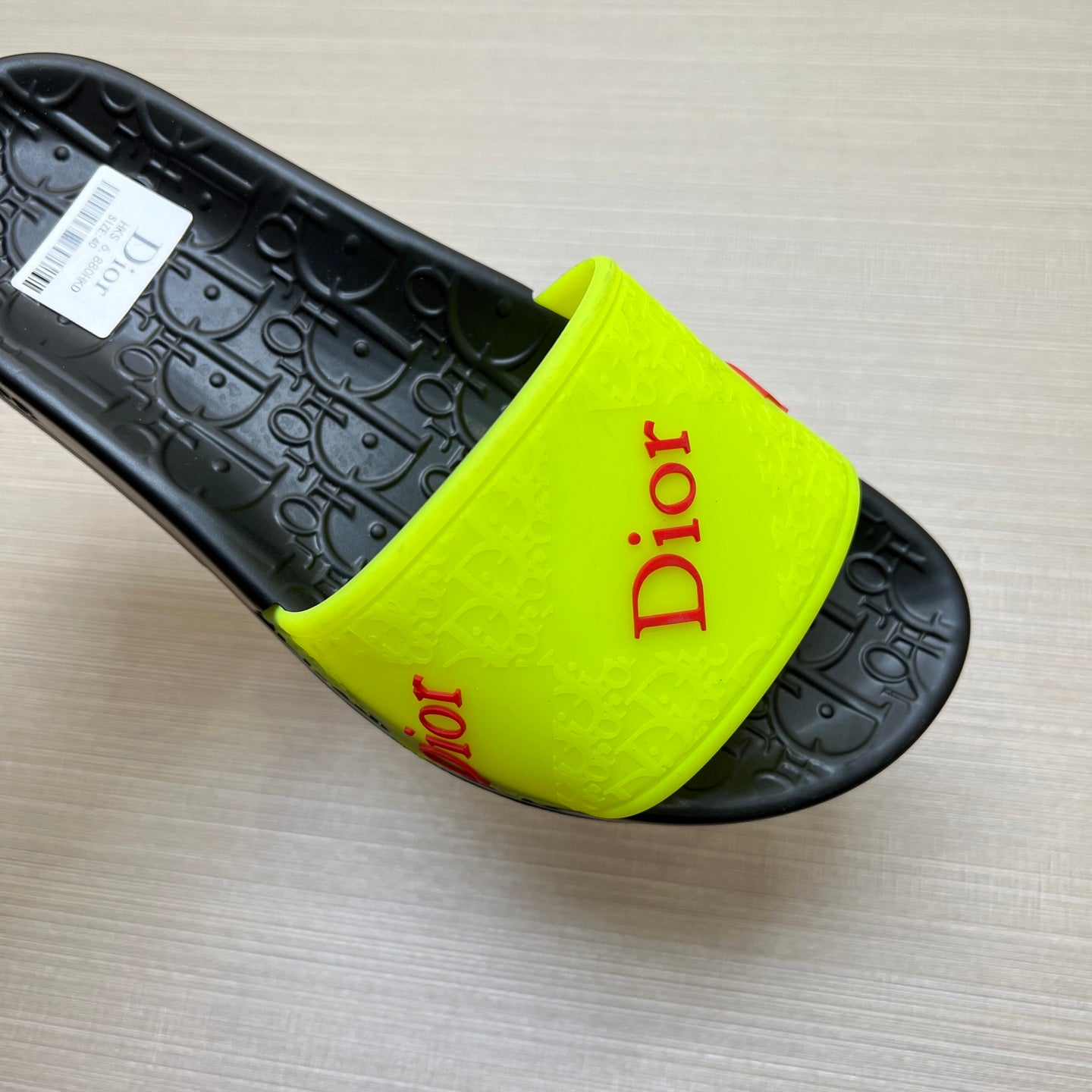 535ZD277ZDE Stylish Slippers
