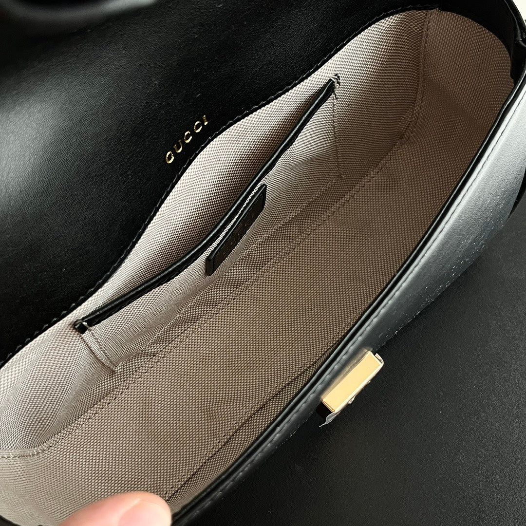 1XB55BDE Stylish leather bag