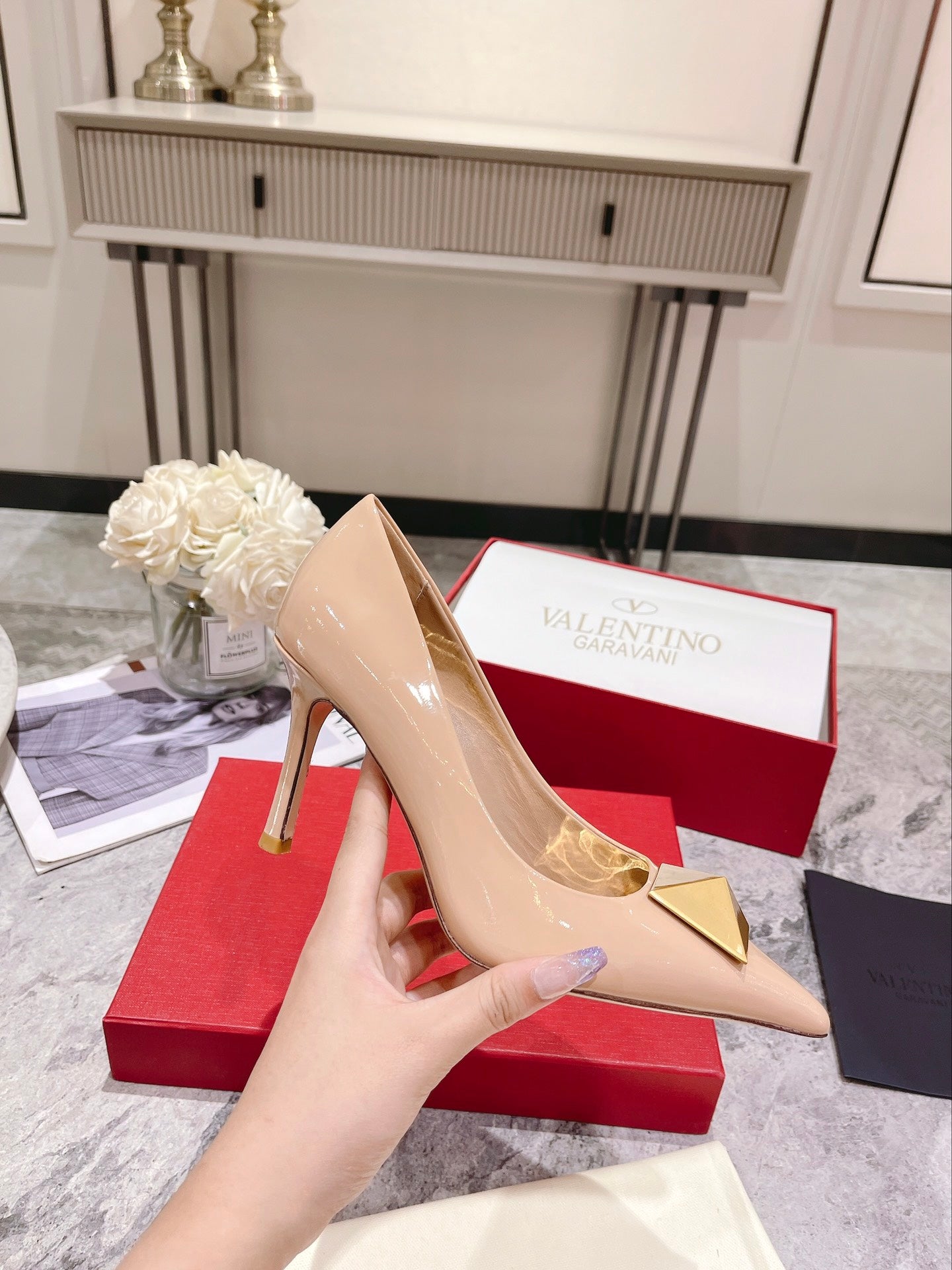 1WVL264ZDE Stylish sandals High heels