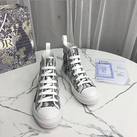 SD1ZDE Stylish Sneakers