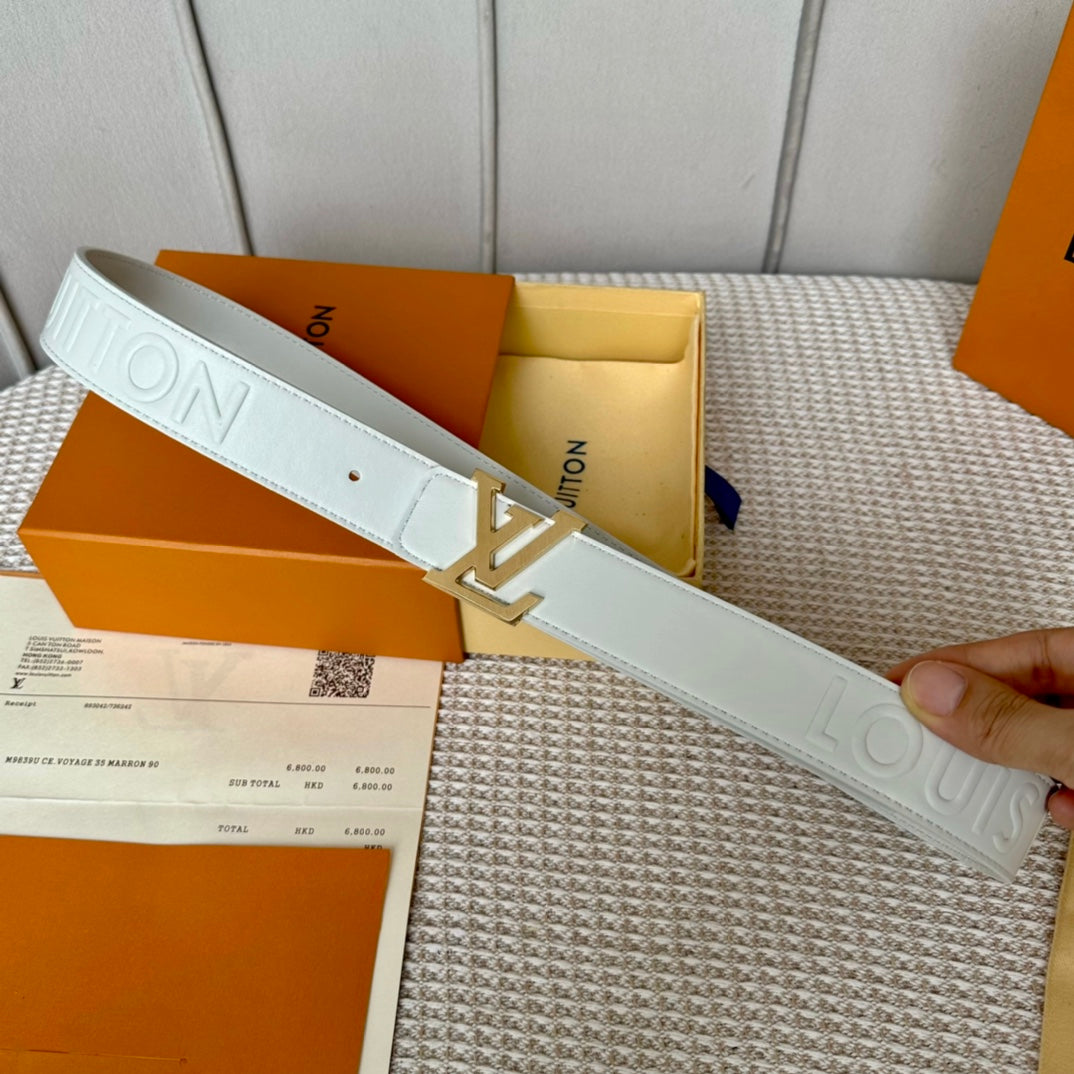 14E20PDE Stylish  High quality belt With full package
