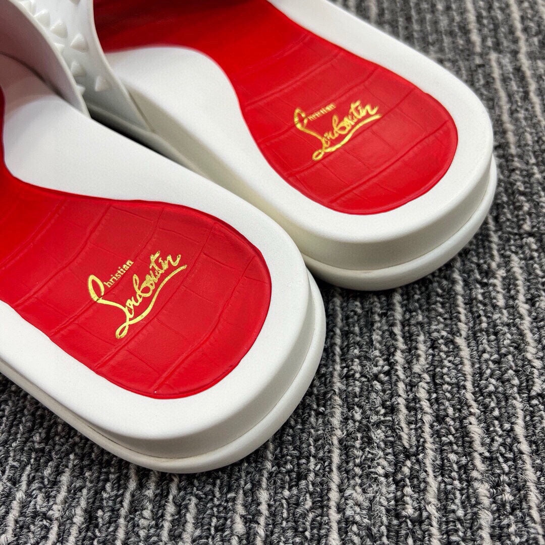 54A127ZDE Stylish slippers