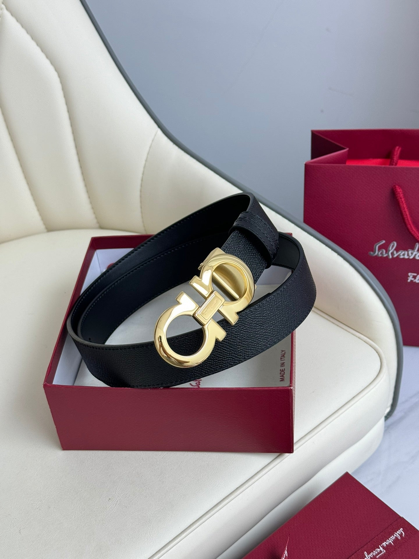 1WA170PDE Stylish  High quality belt With full package