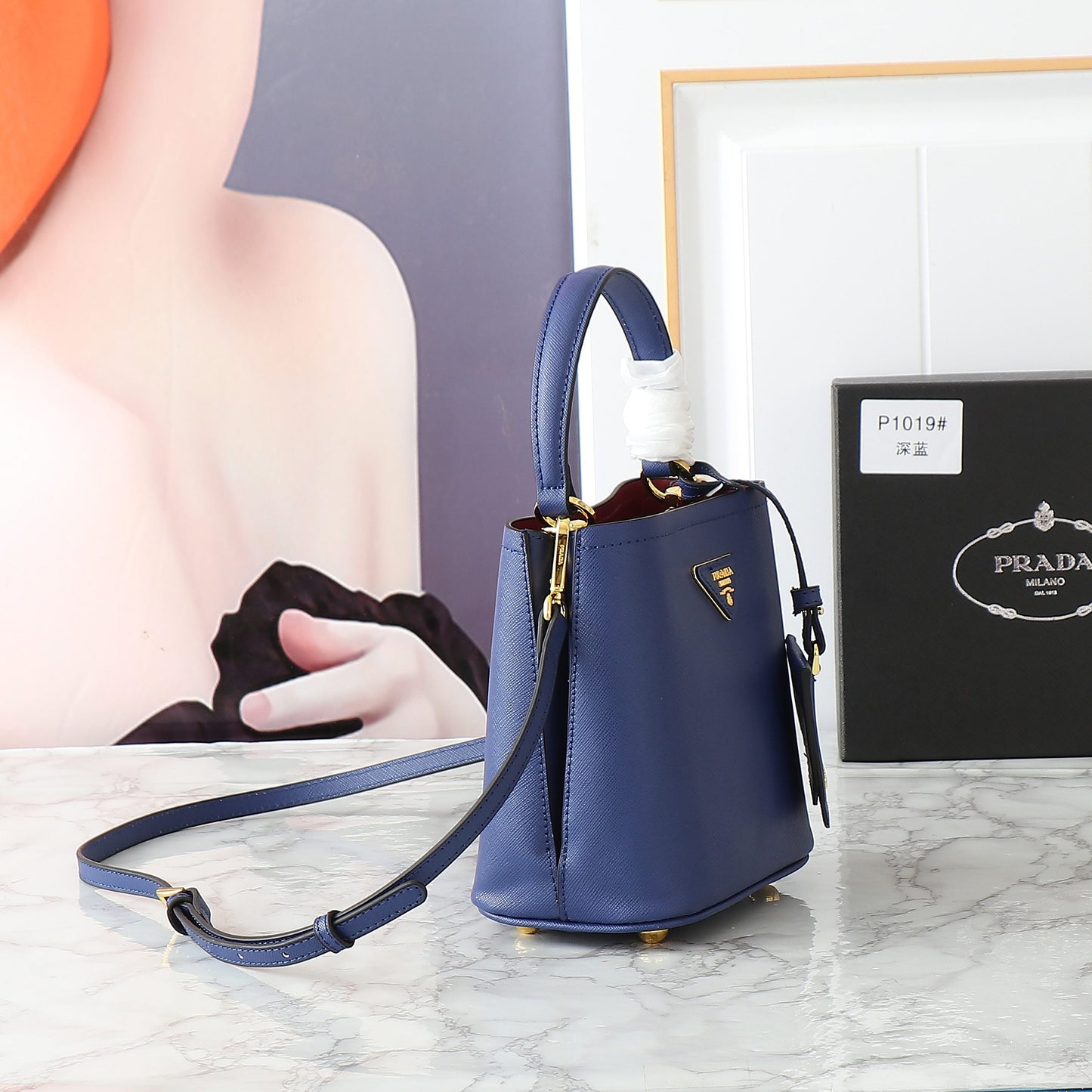 1WP102BDE Stylish leather bag