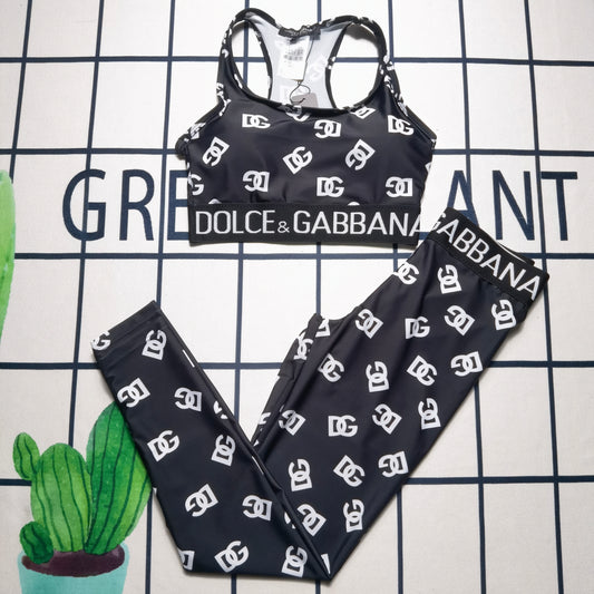 14A18YDE Stylish Long sleeve swimsuit