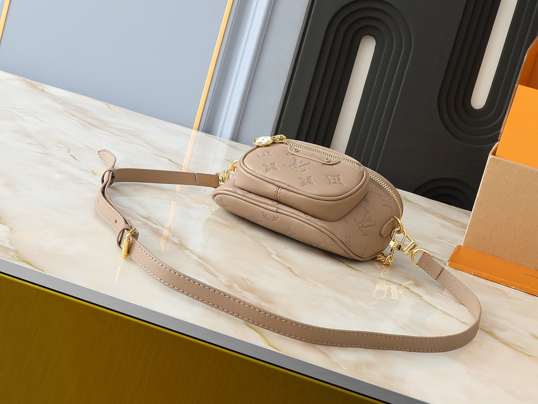 155NE59BDE Stylish leather bag