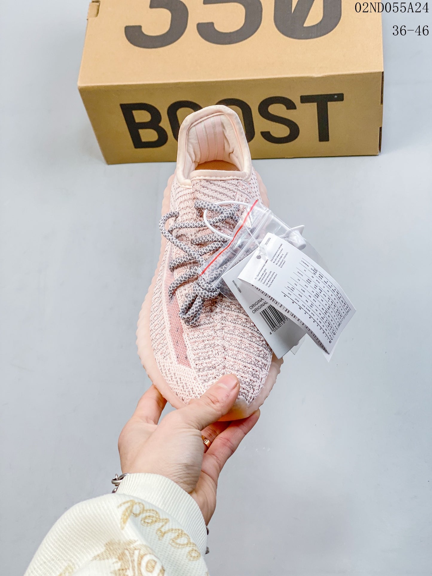 4YA71ZDE Stylish Sneakers (No Box, August-October Big Sale)