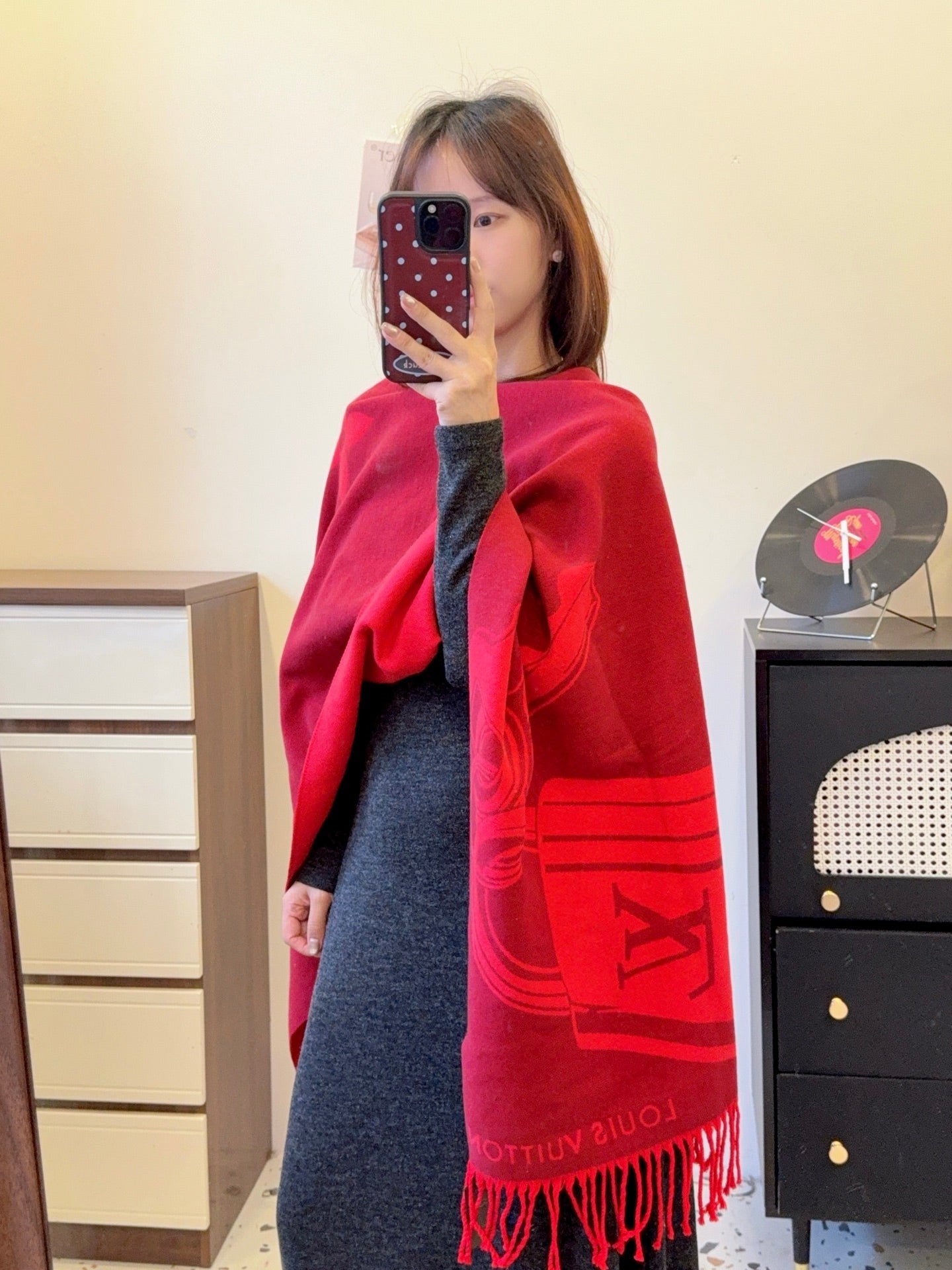 175RE3WDE Stylish Winter Scarves