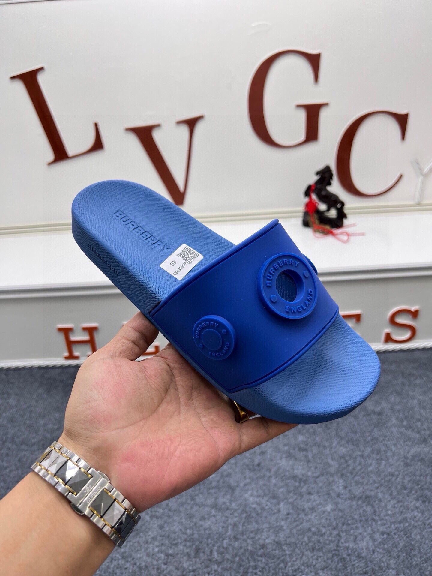 535ZR252ZDE Stylish Slippers