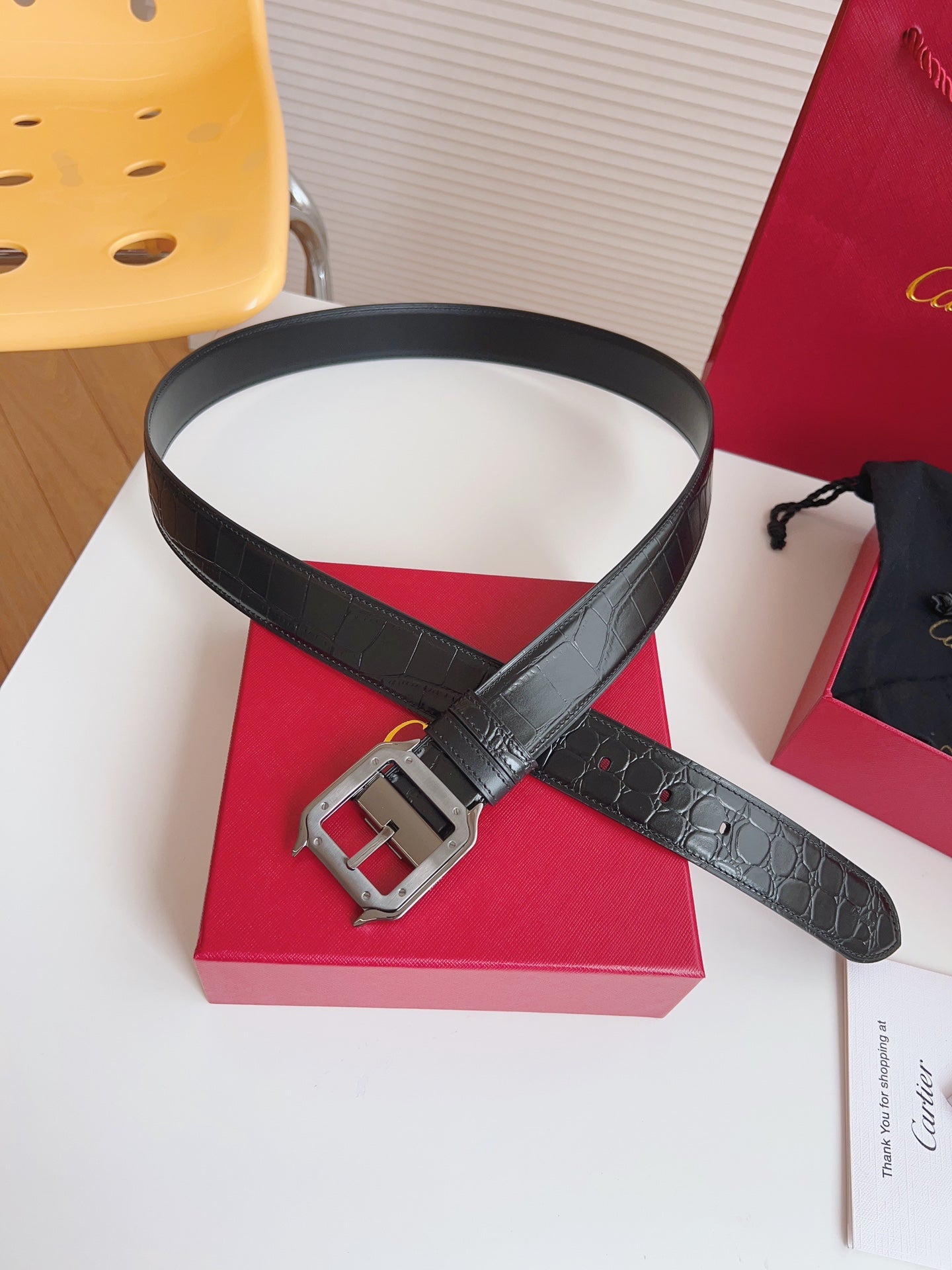 155RK247PDE Stylish  High quality belt With full package