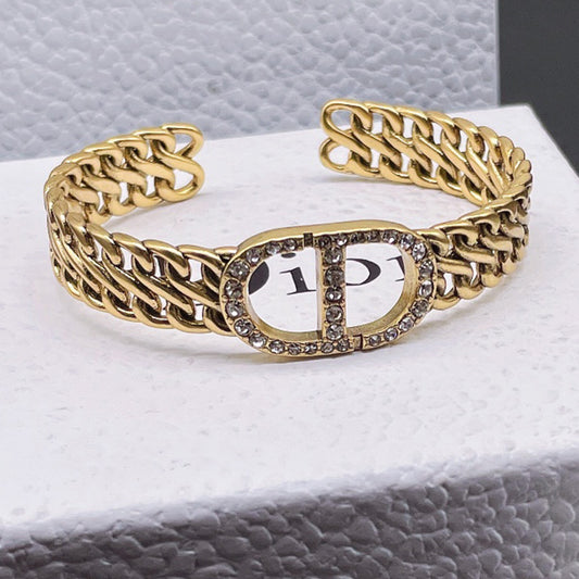 14D247KDE Stylishr Bracelets