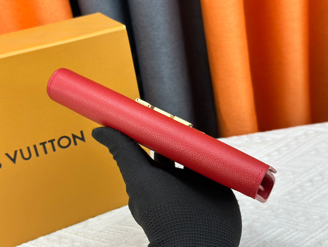 1XE74BDE Stylish leather wallets with package