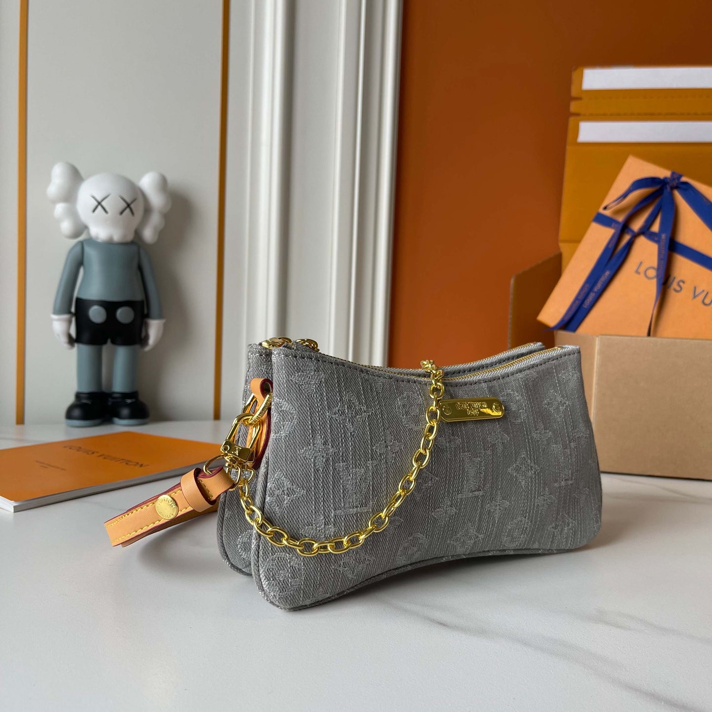 15RE30BDE Stylish bag