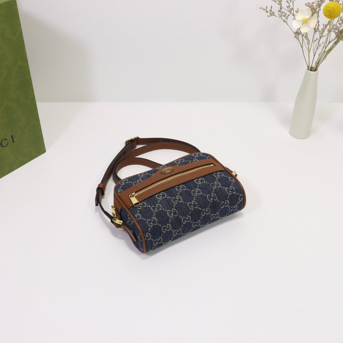 XB18BDE Stylish leather bag 