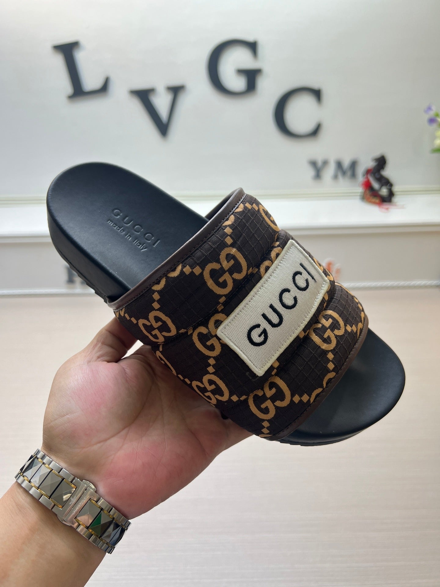 54B49ZDE Stylish slippers