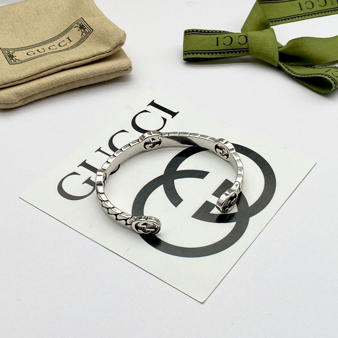 1XB351KDE Stylish Bracelets