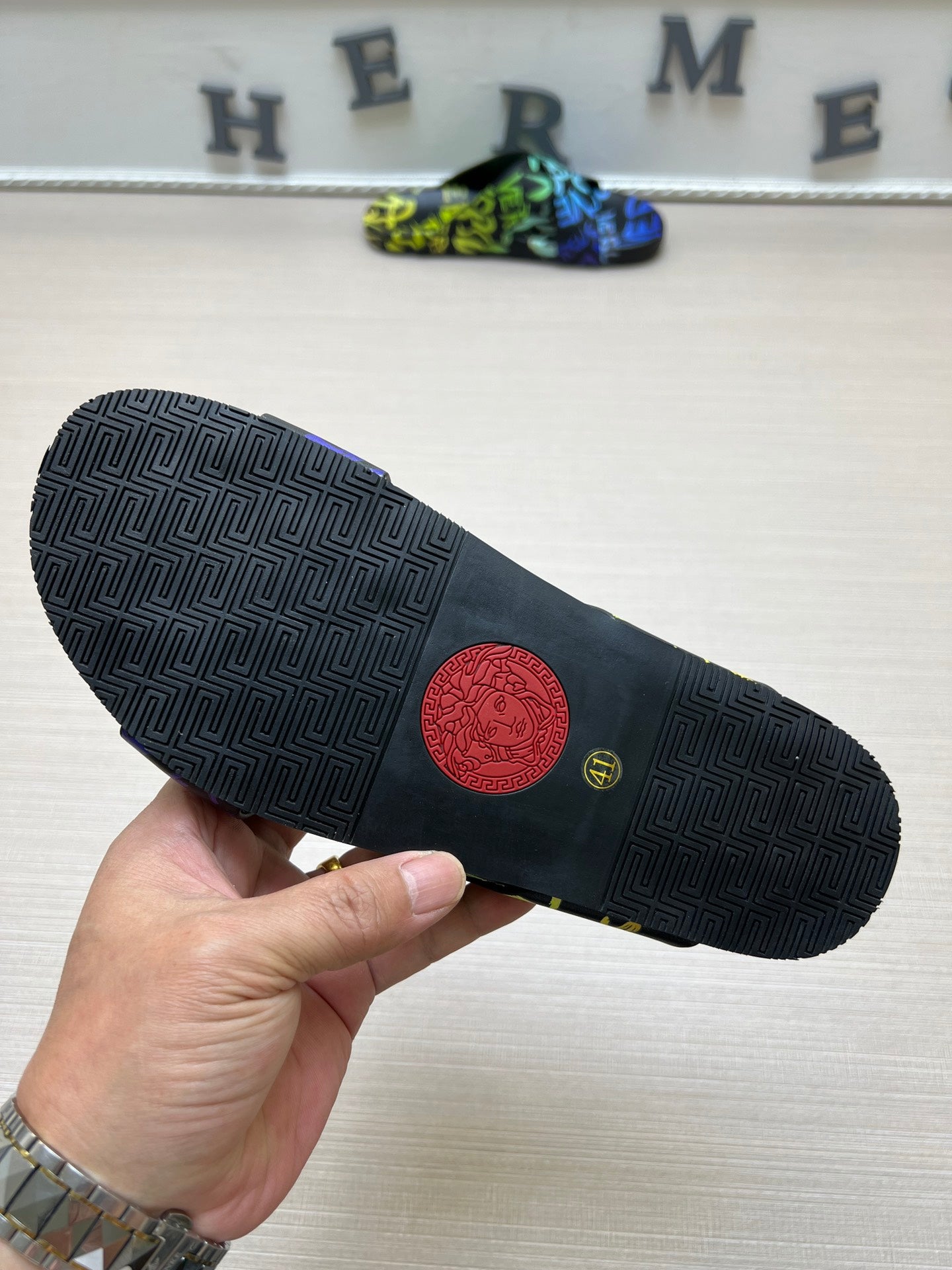 54V95ZDE Stylish slippers