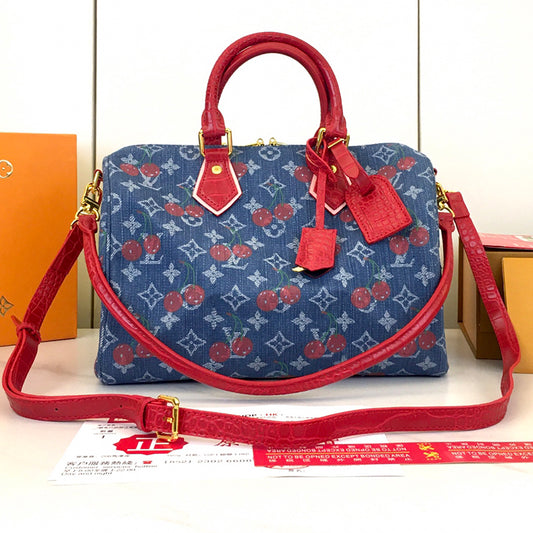 15RE26BDE Stylish denim bag