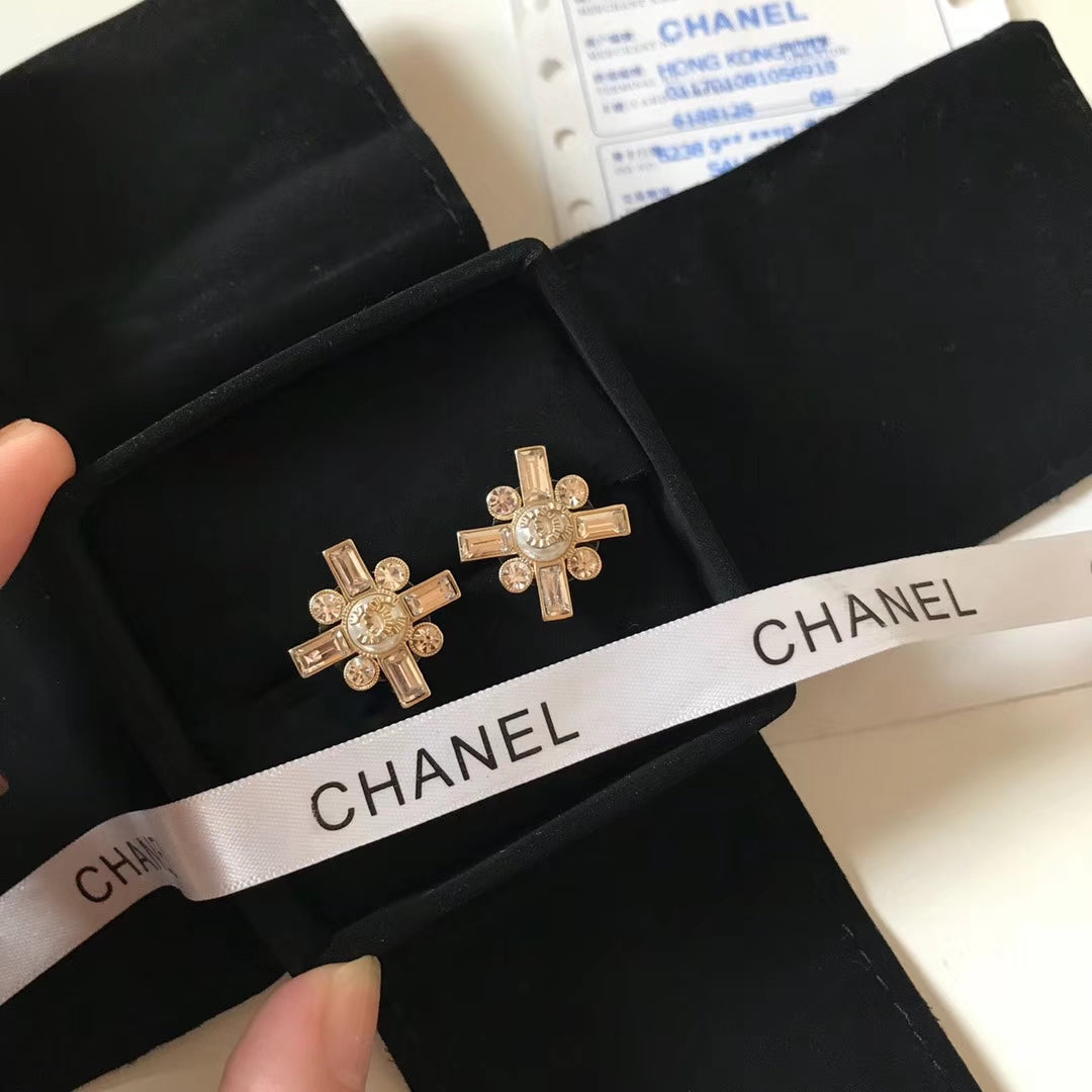 1YC147EDE Stylish Earrings