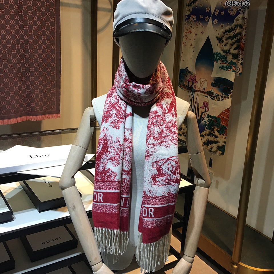 175RD49WDE Stylish Winter Scarves