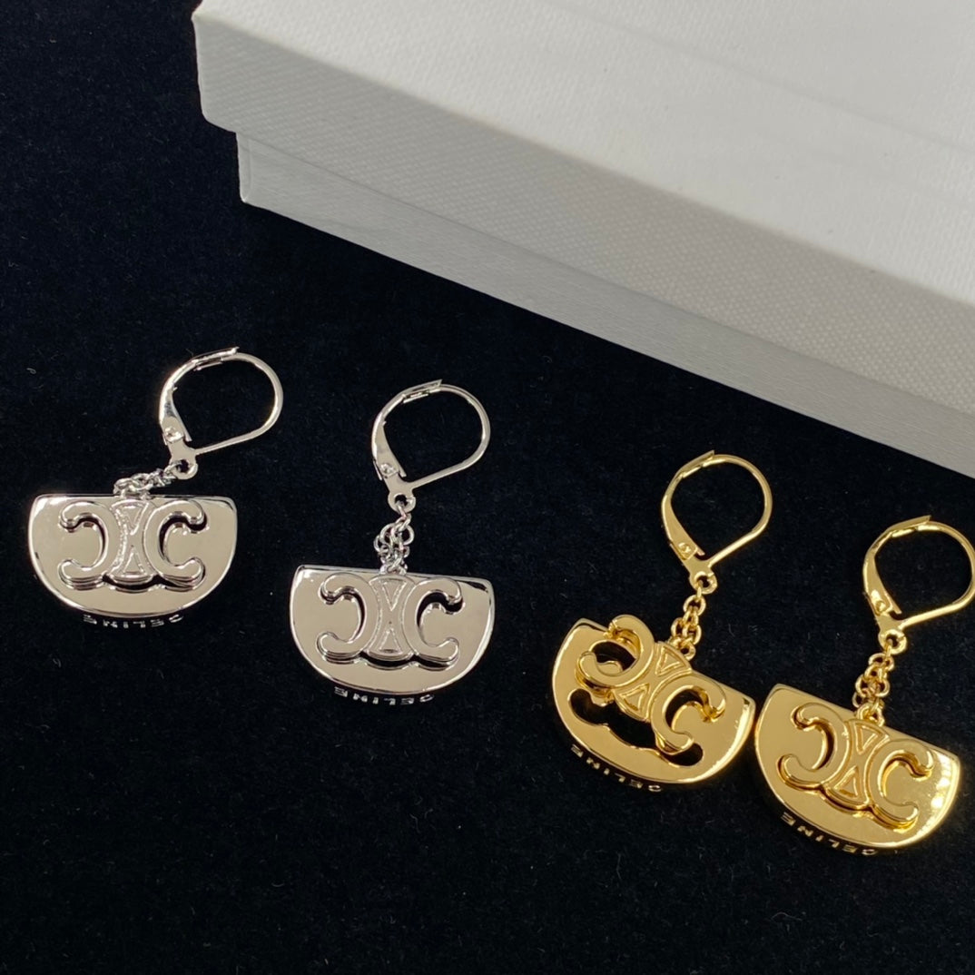 1NCL177EDE Stylish Earrings