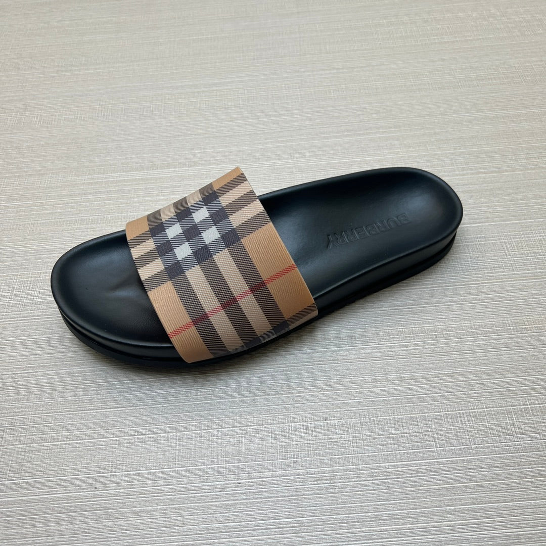 54R119ZDE Stylish slippers