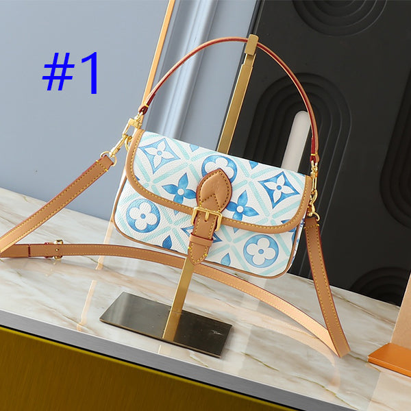 15XE2BDE Stylish leather bag)