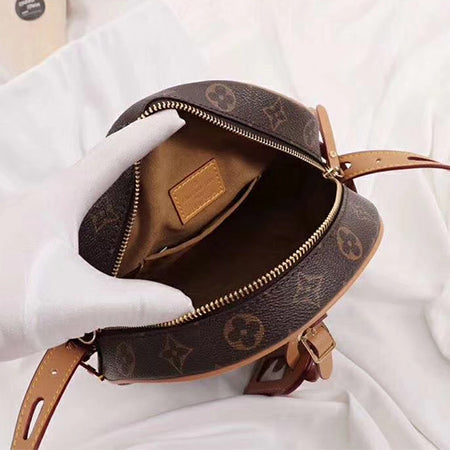3E28BDE Stylish leather bag 