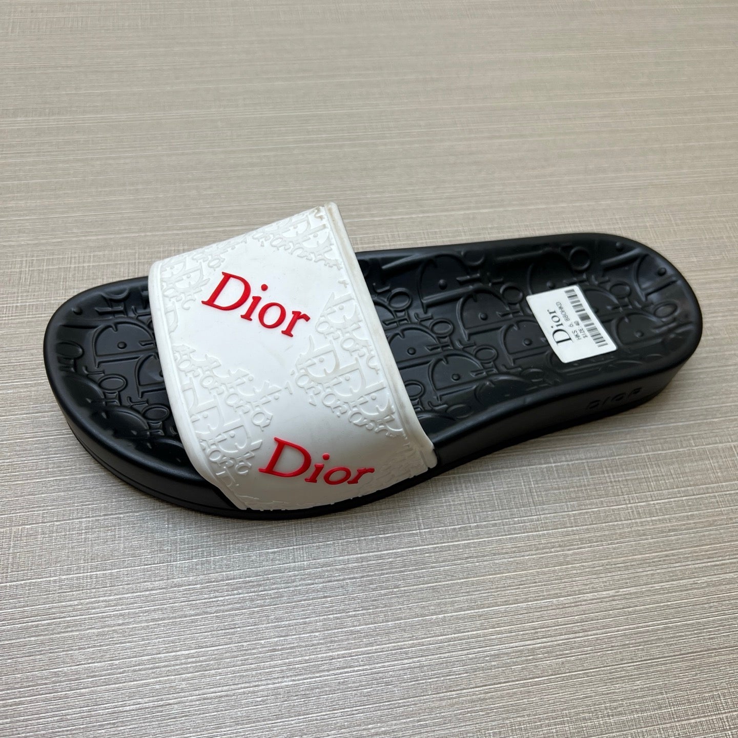 535ZD279ZDE Stylish Slippers