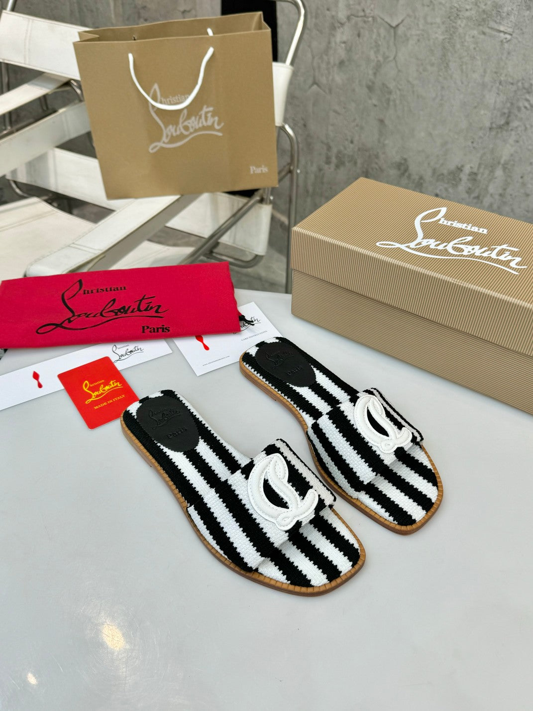 JXA10ZDE Stylish leather + knitted sandals