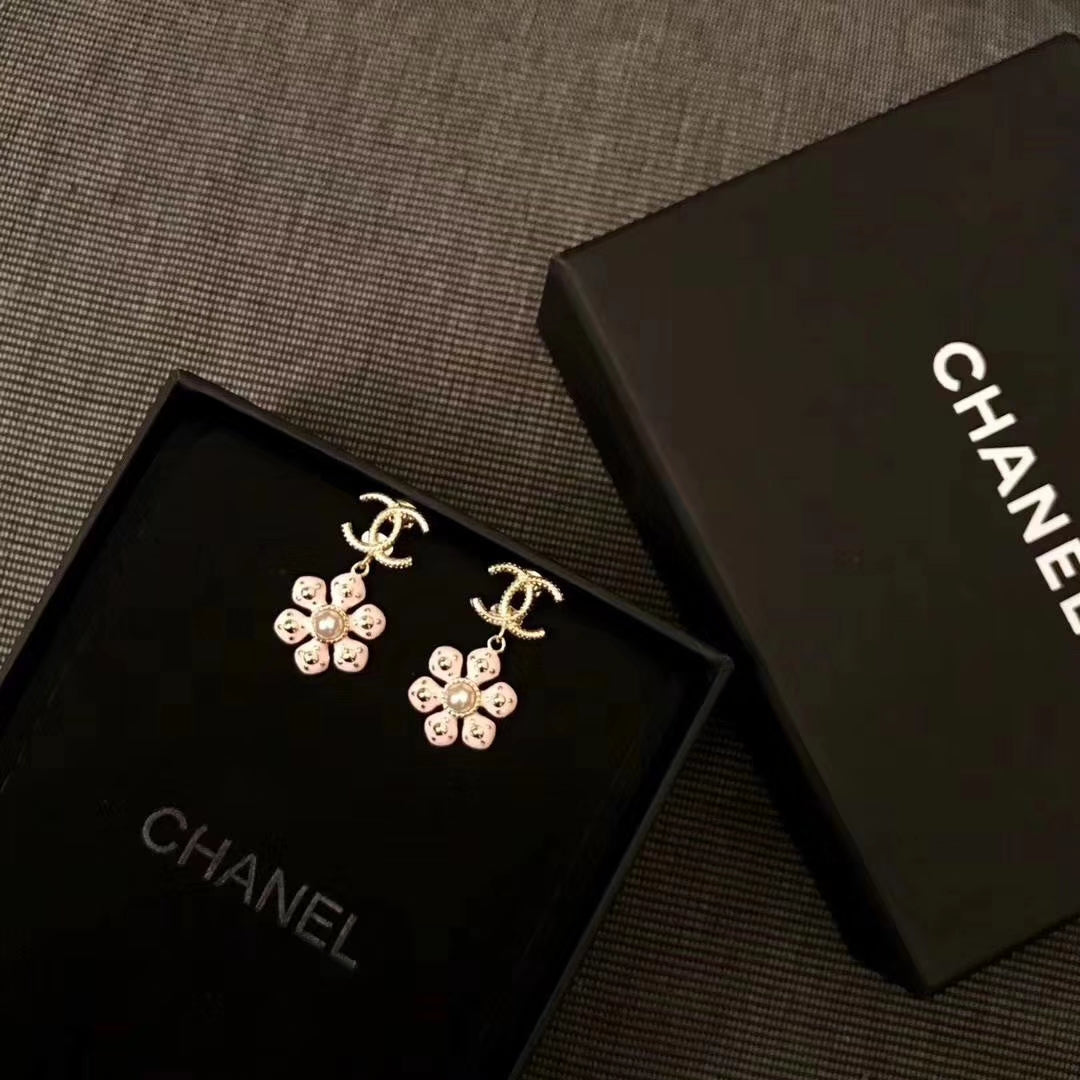 14C48EDE Stylish Earrings