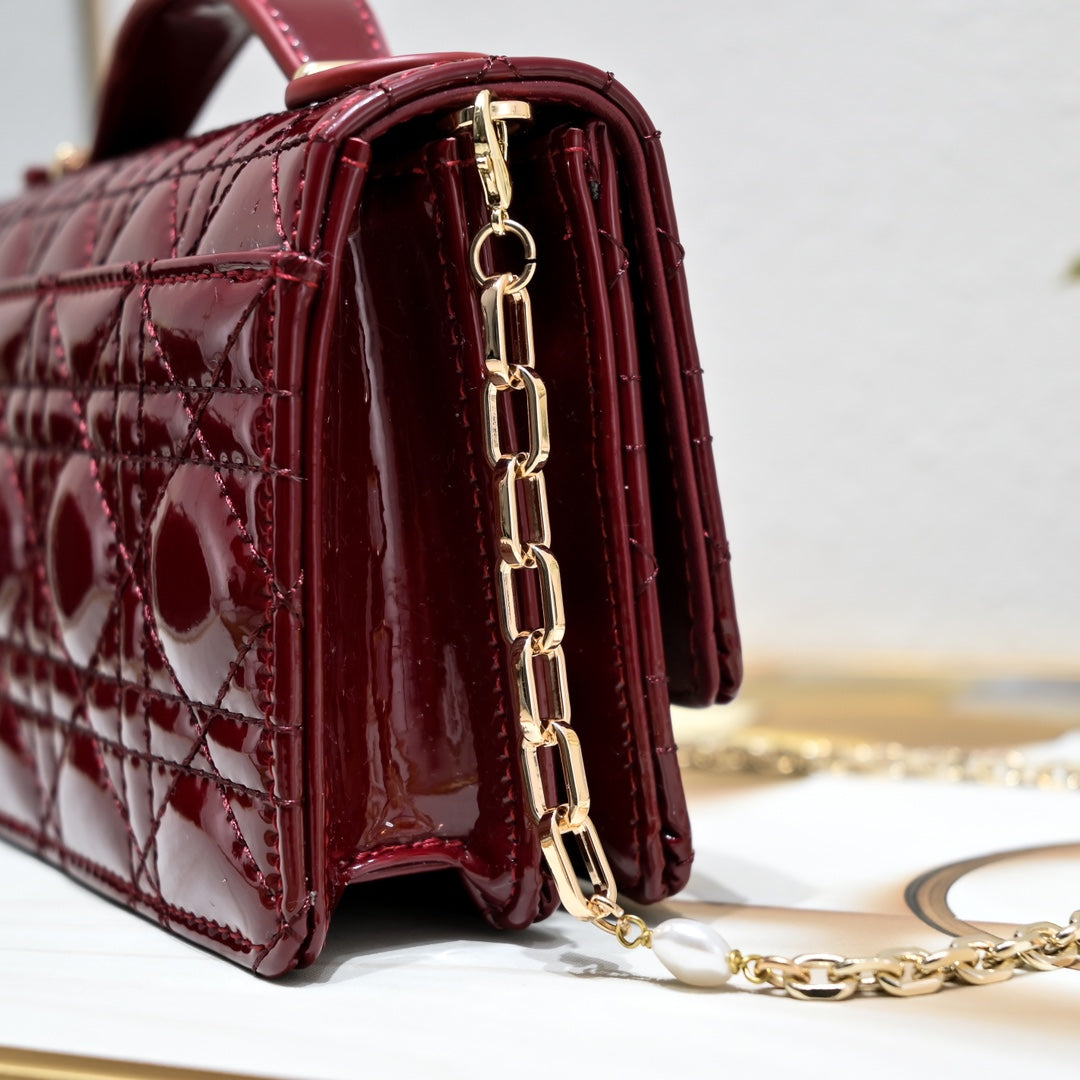 2XD360BDE Stylish leather bag 