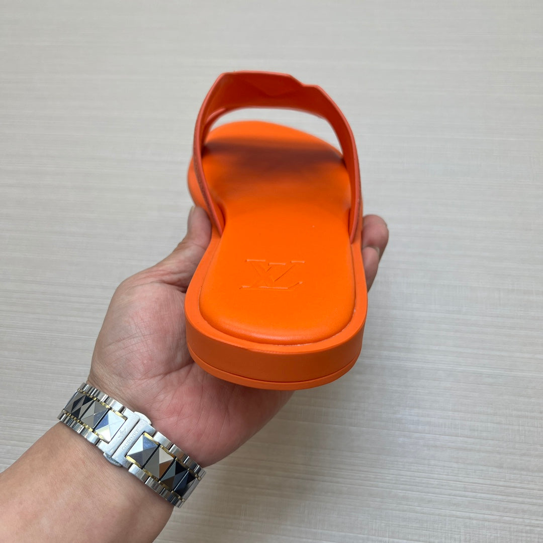 54E22ZDE Stylish slippers