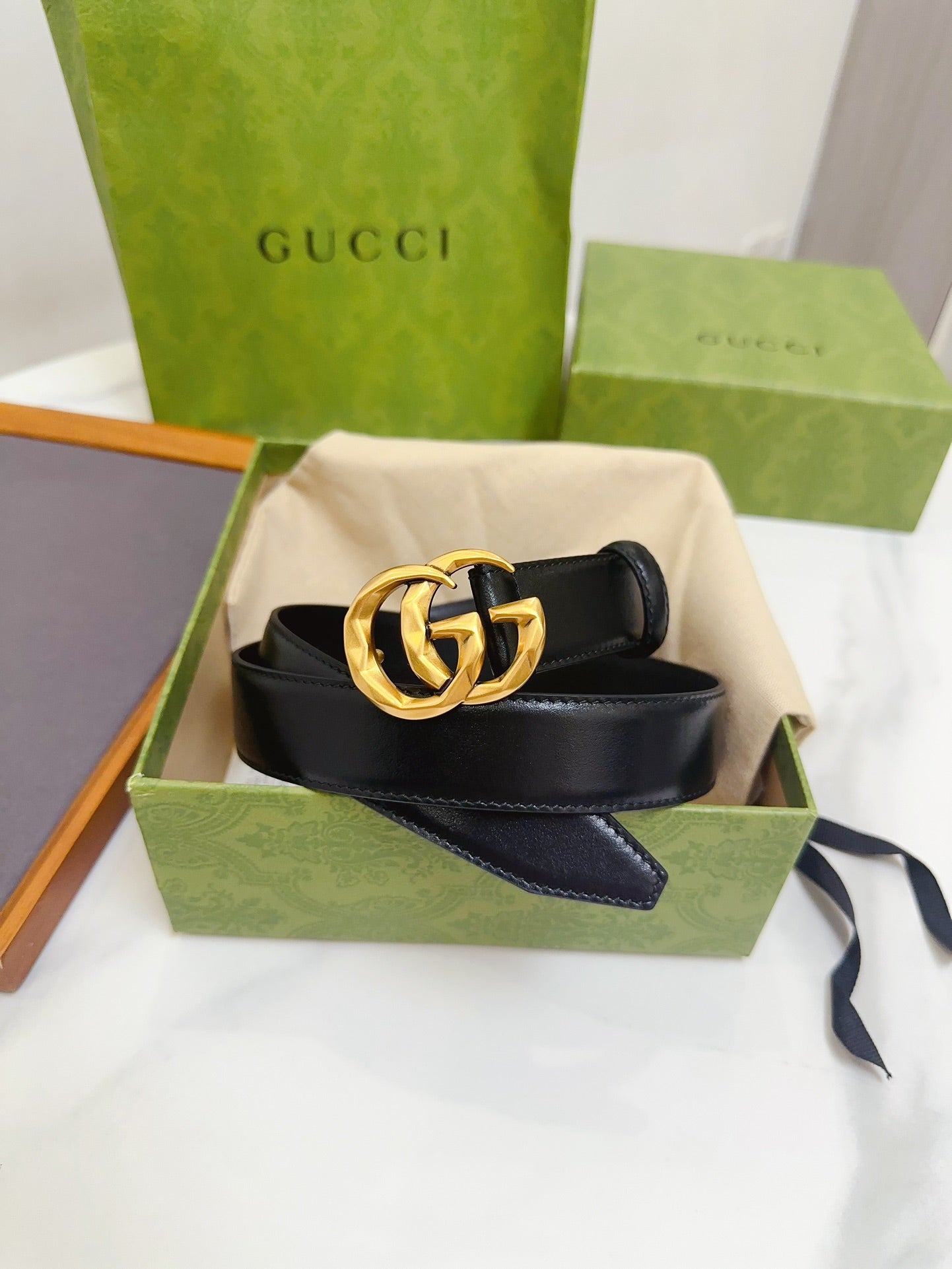 255RB13PDE Stylish  High quality belt With full package