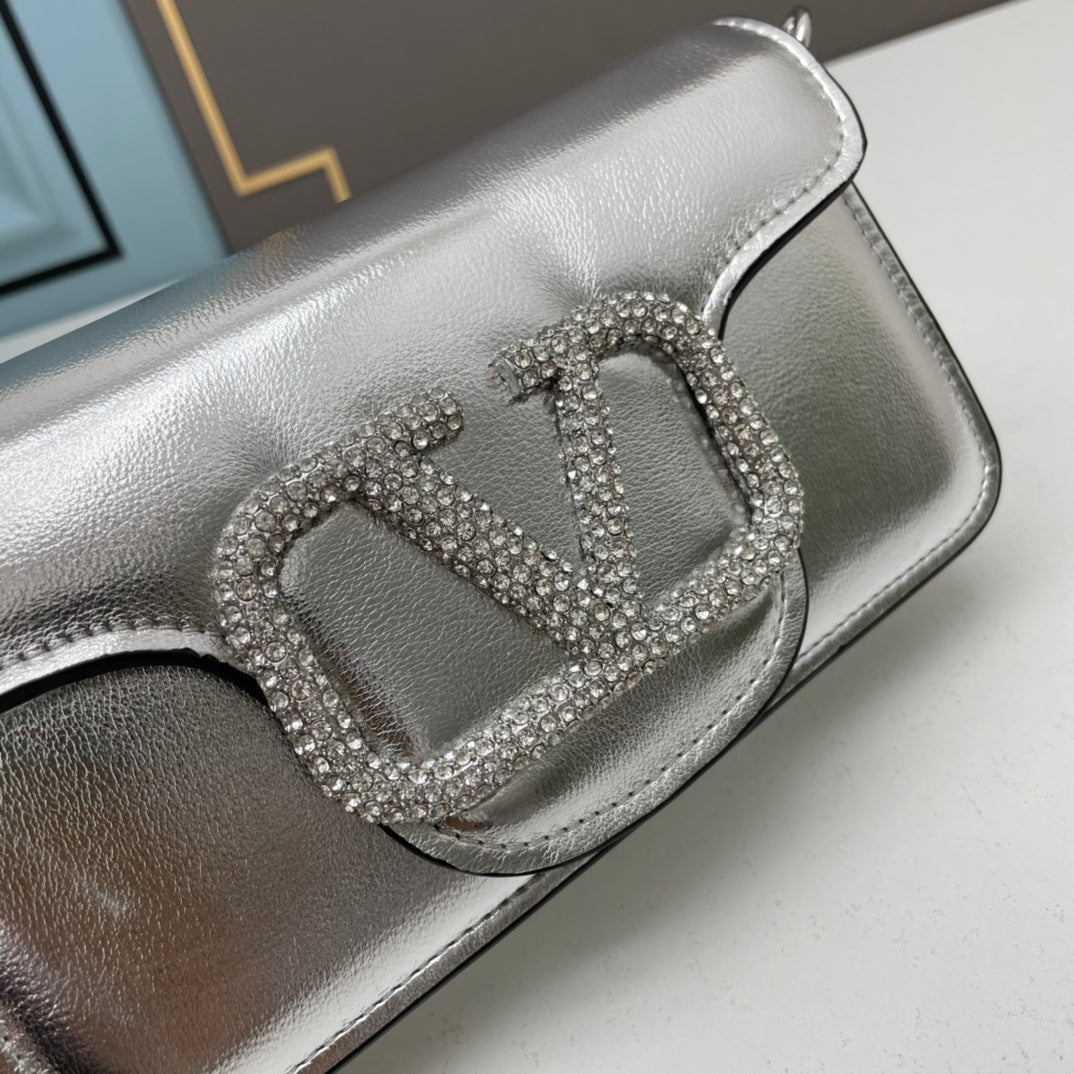 1WVL114BDE Stylish leather bag