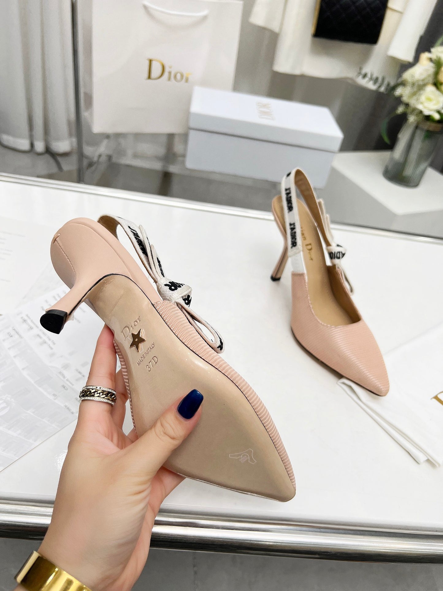 255QD44ZDE Stylish leather High heels