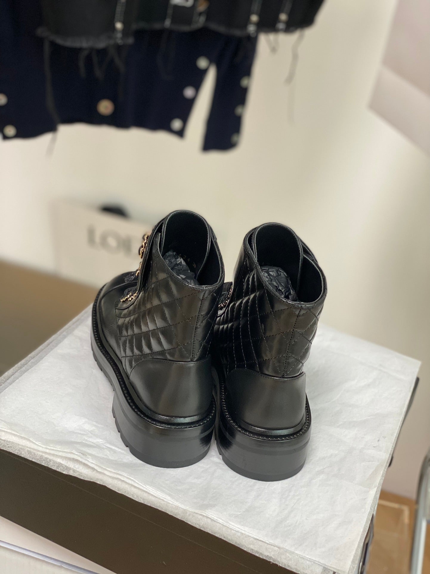1JC10ZDE Stylish boots