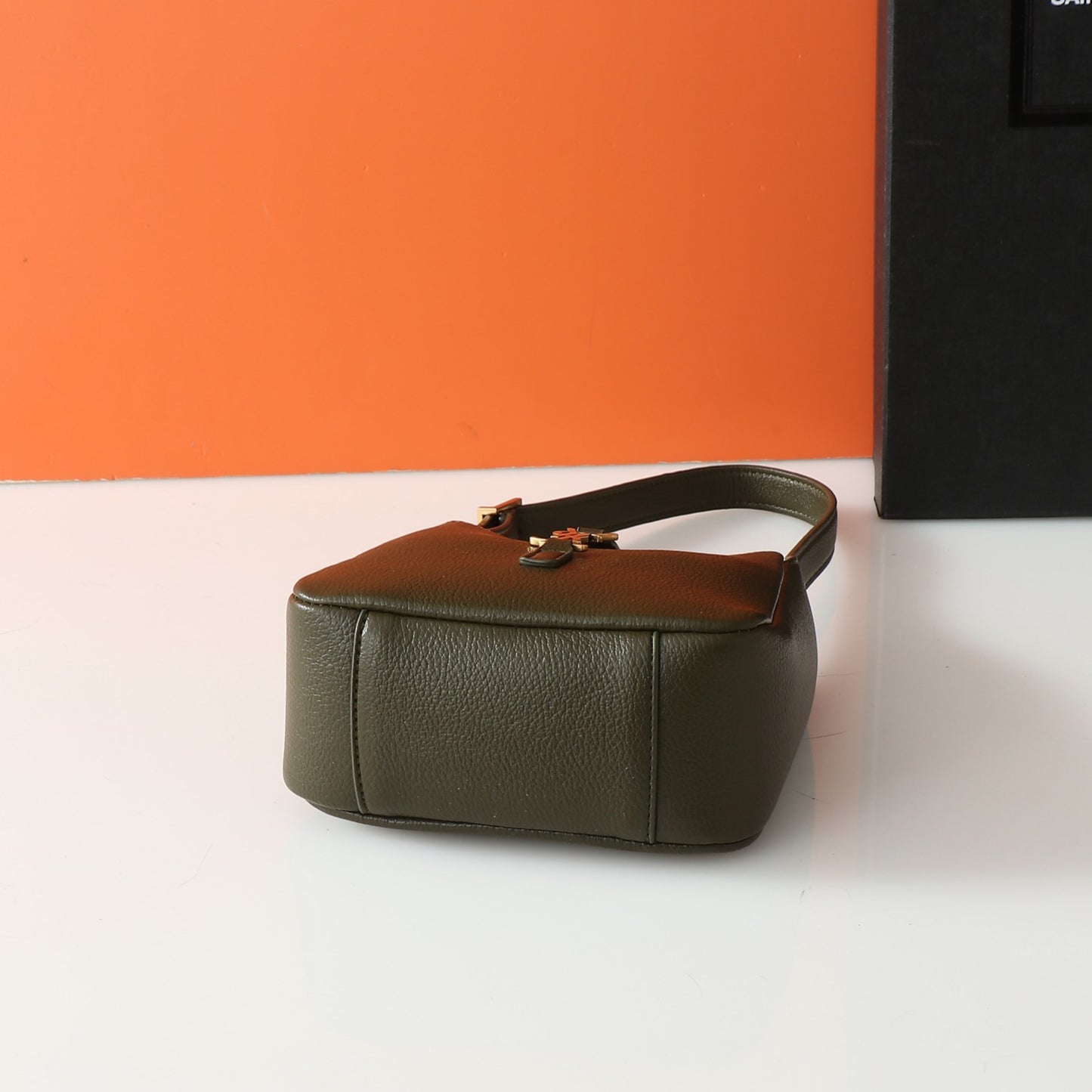 165NSL115BDE Stylish leather bag