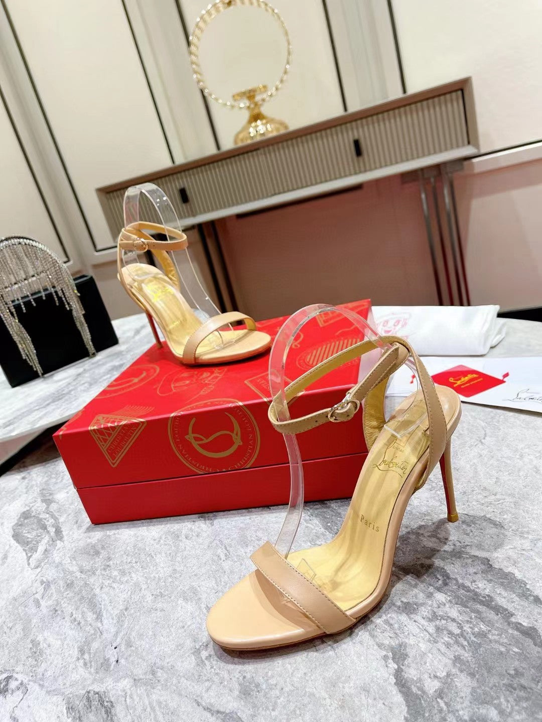 J4A221ZDE Stylish High heels Heel height 10cm