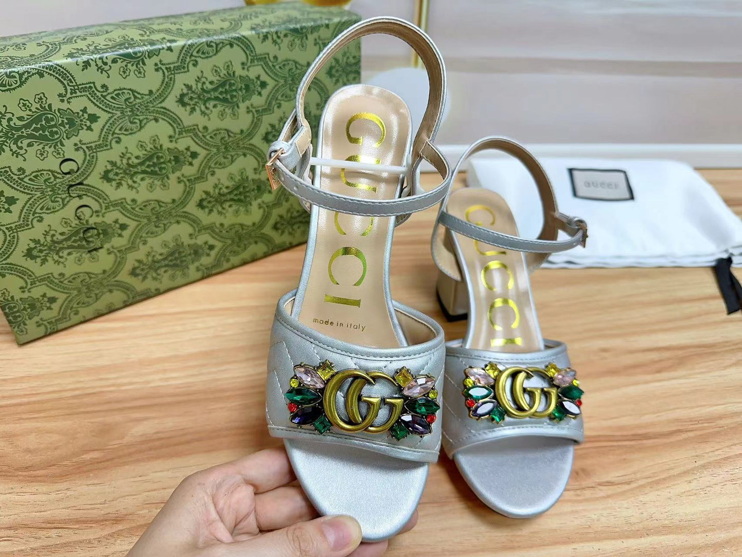 14B183ZDE Stylish High heels Heel height 7cm